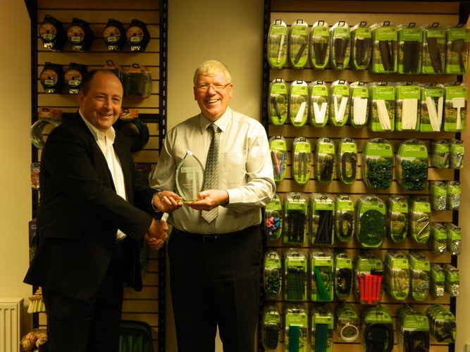 Impressive sales increase sees Tony Robson scooping Garland/Worth Gardening 'Sales Agent of the Year' award